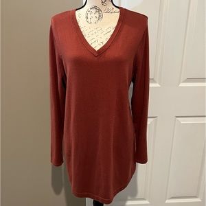 Like New J.Jill Rust color v-neck tunic sweater size large